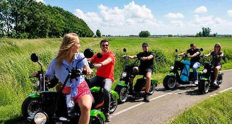 Volendam & Marken E-chopper Tour